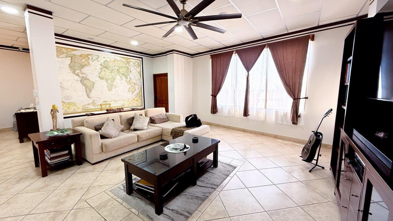 Casa Marina Galapagos living room — luxury vacation rental in Puerto Ayora, Santa Cruz Island