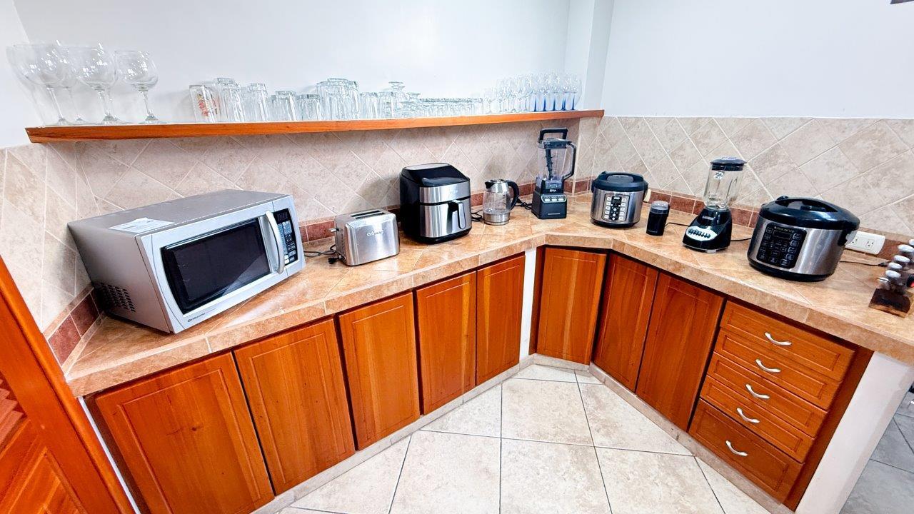 Casa Marina kitchen counter