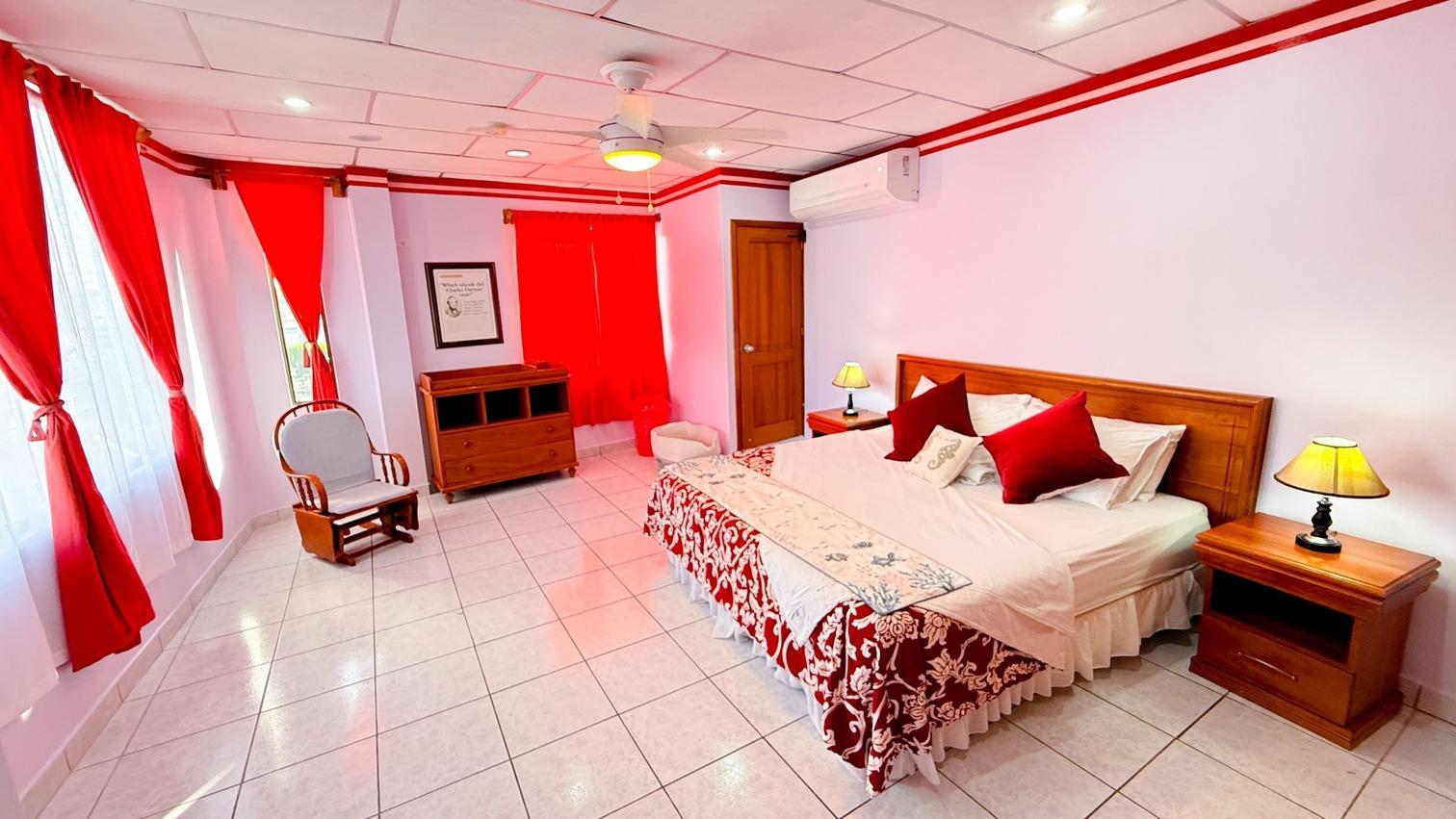 Red State Room master suite
